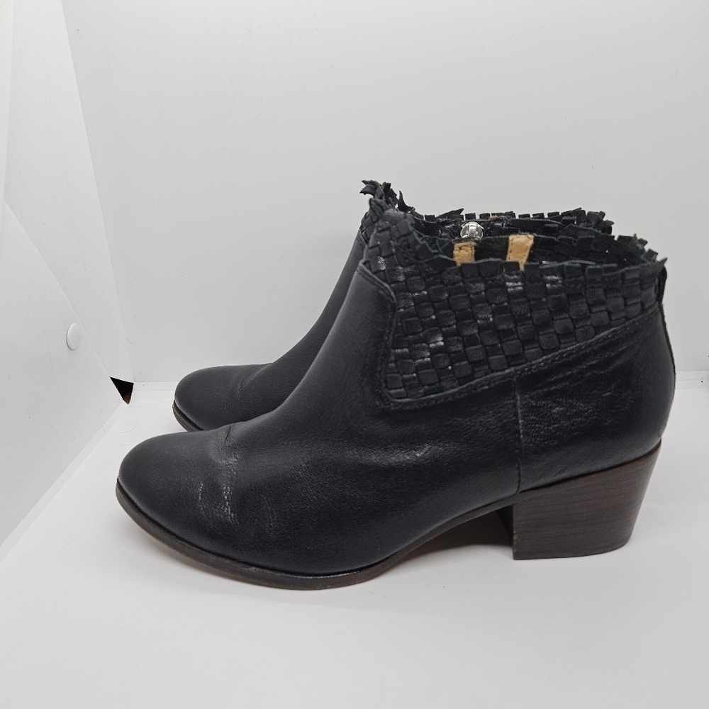 Coach Ryer black leather woven fringe ankle boots 8B - Picture 3 of 10